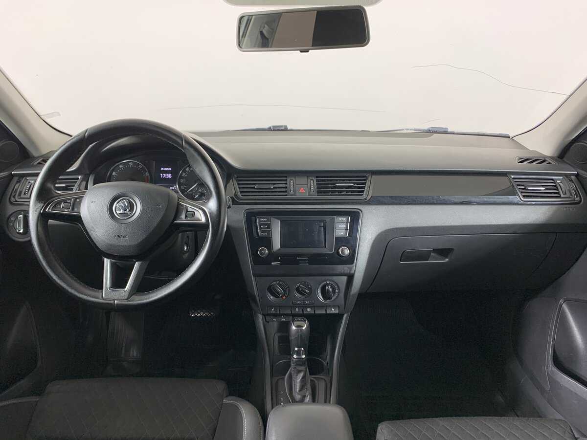 Skoda Rapid, 2015 Фото №12
