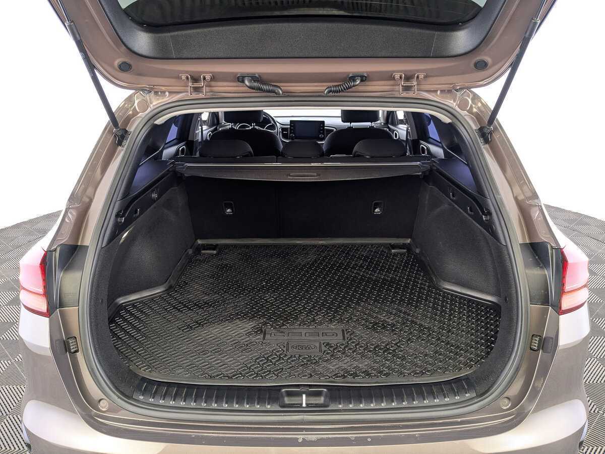 Kia Ceed, 2021 Фото №10