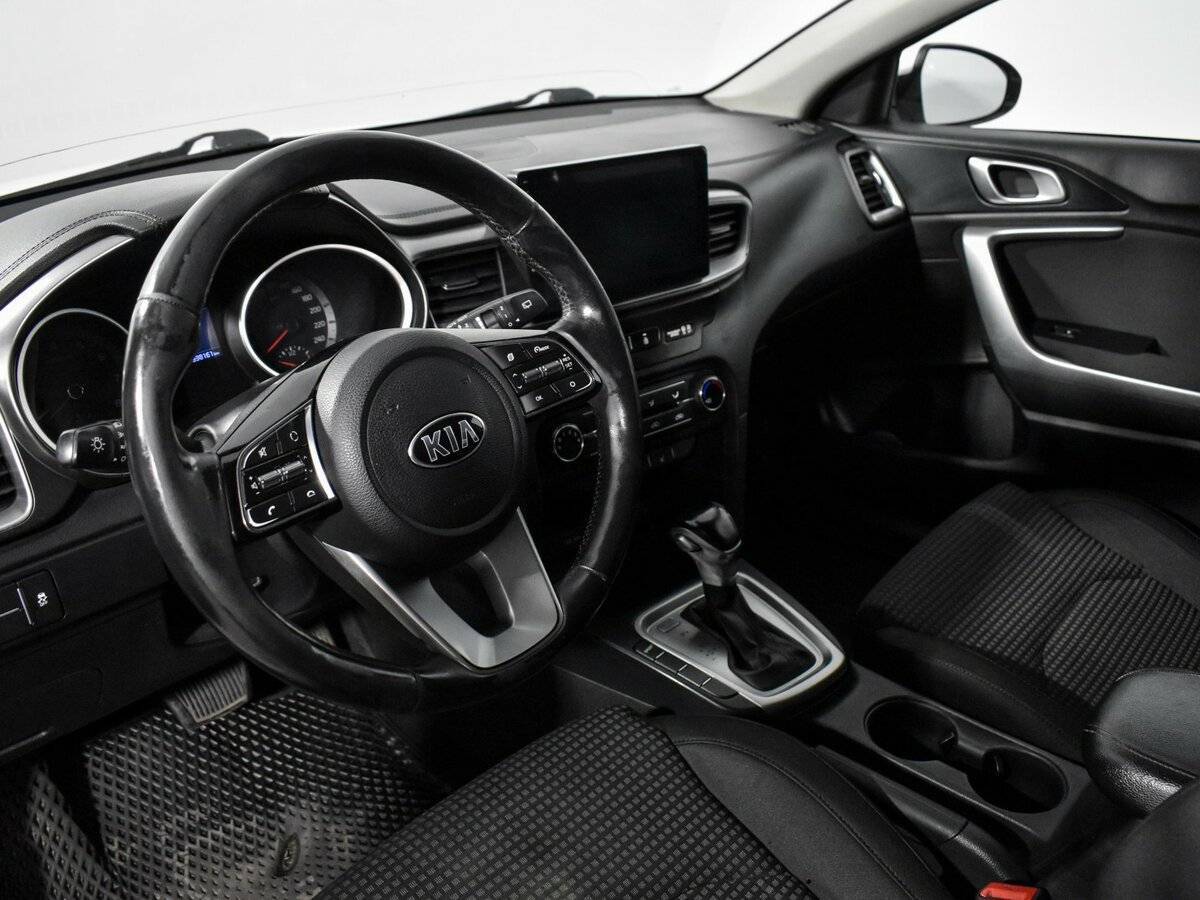 Kia Ceed, 2019 Фото №7
