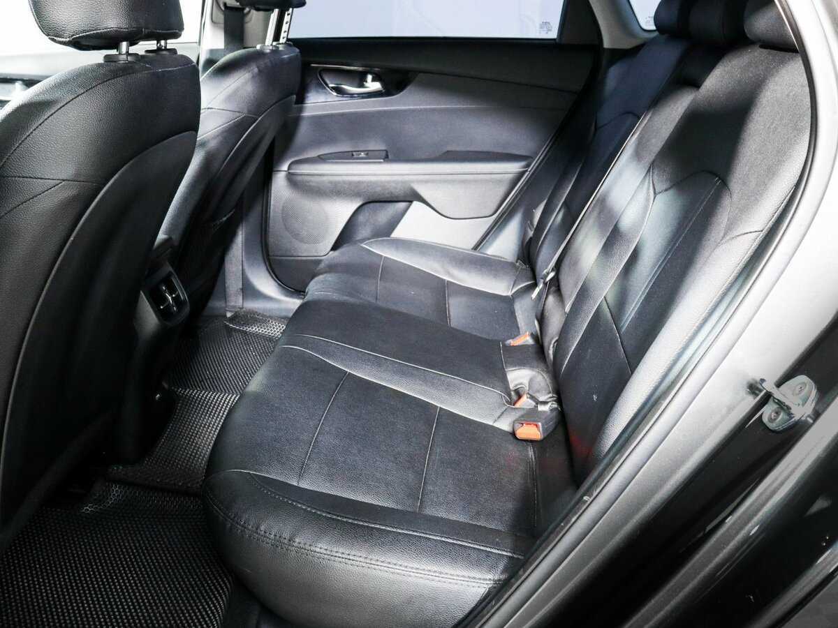 Kia Cerato, 2022 Фото №7