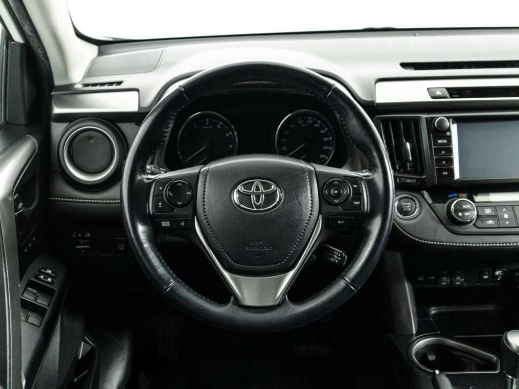 Toyota RAV4, 2017 Фото №24
