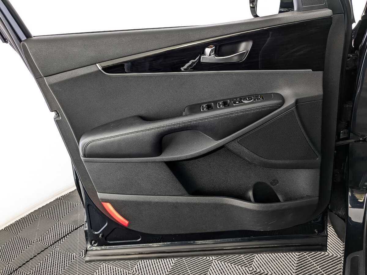 Kia Sorento, 2020 Фото №15