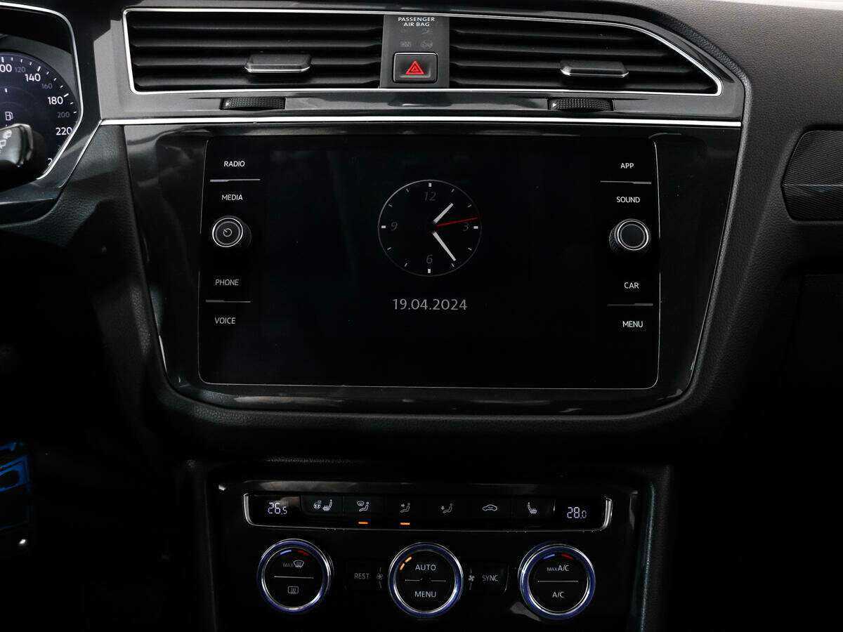 Volkswagen Tiguan, 2017 Фото №11