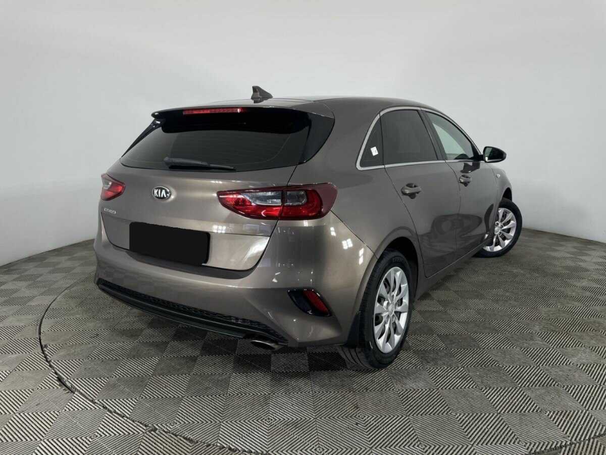 Kia Ceed, 2018 Фото №6