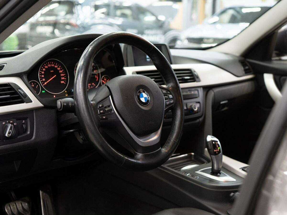 BMW 3 серии 320i, 2014 - 217 000 км. | Фото №5