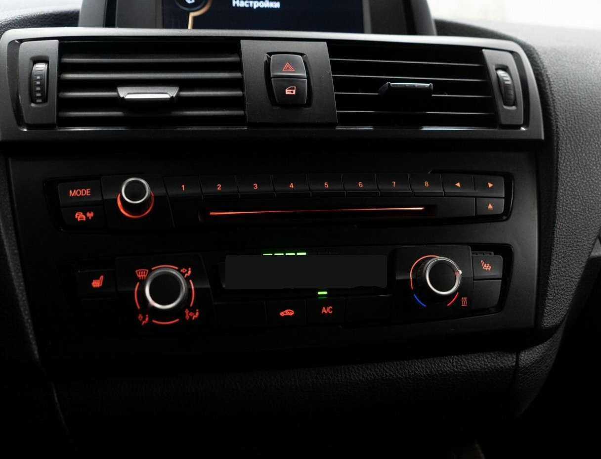 BMW 1 серии 116i, 2012 Фото №13