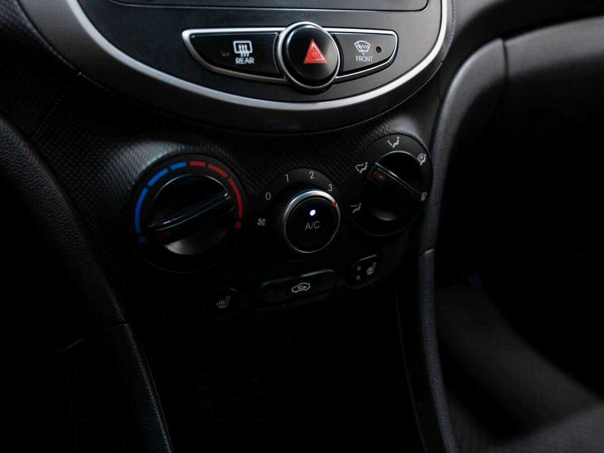 Hyundai Solaris, 2015 Фото №22