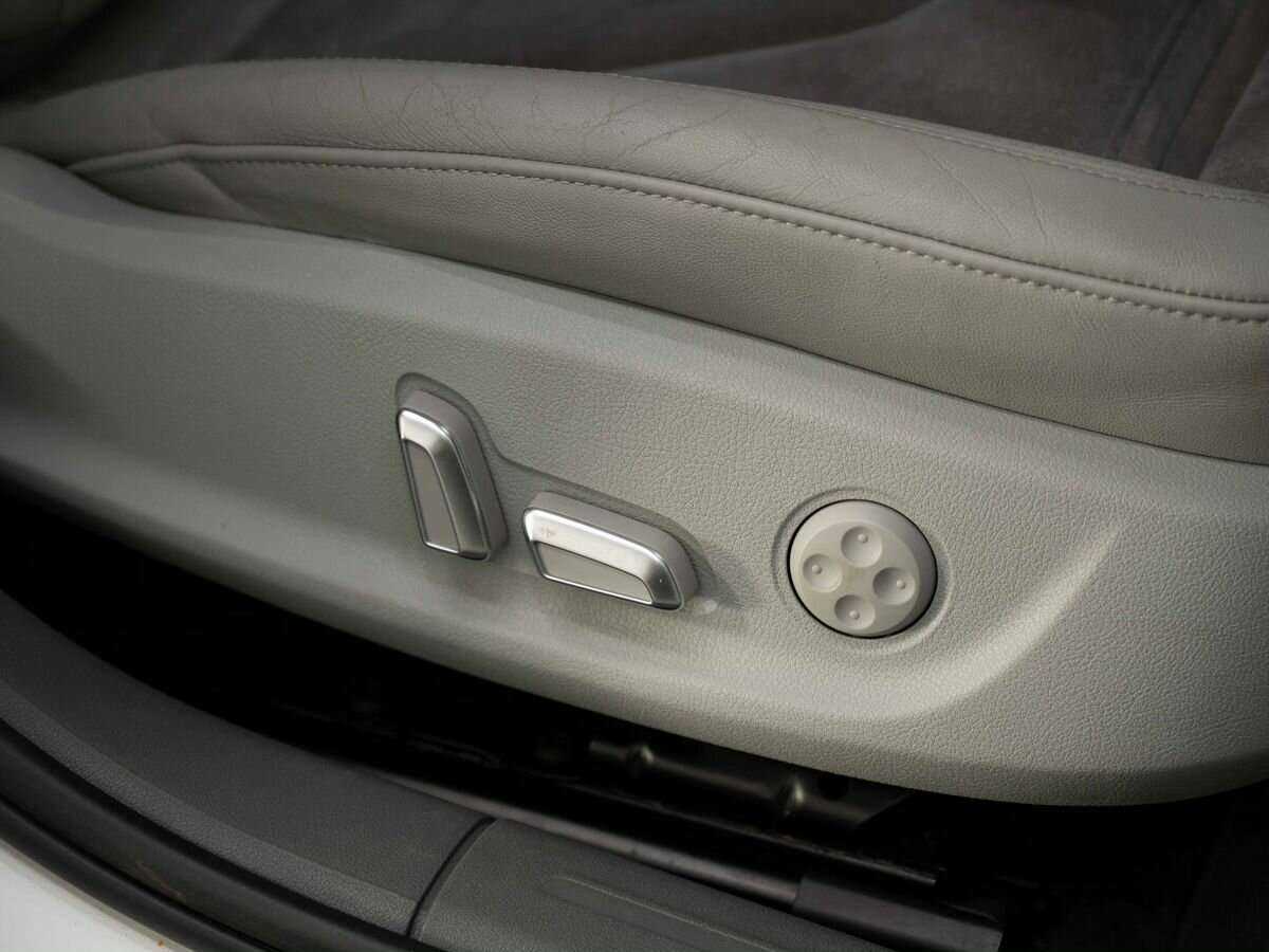 Audi A4, 2012 Фото №8