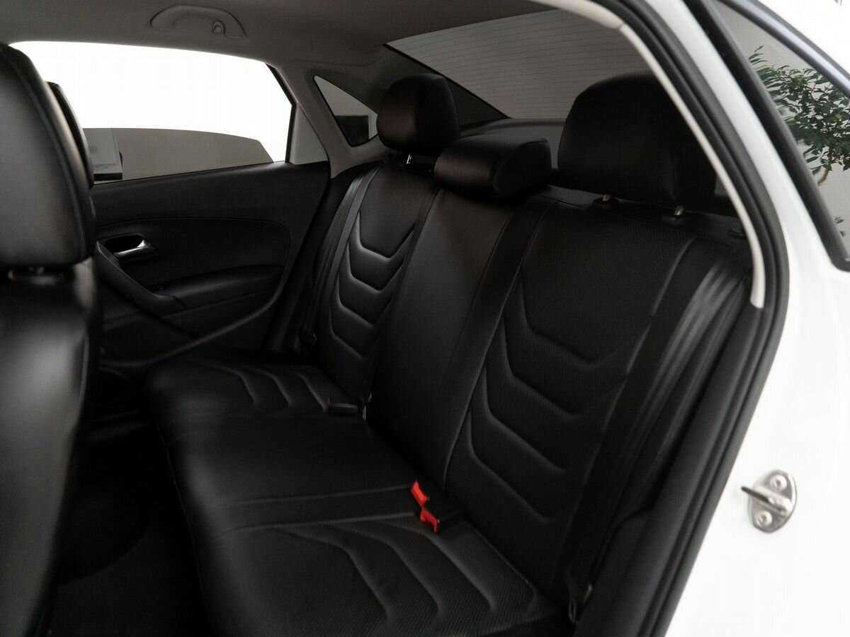 Volkswagen Polo, 2017 Фото №7