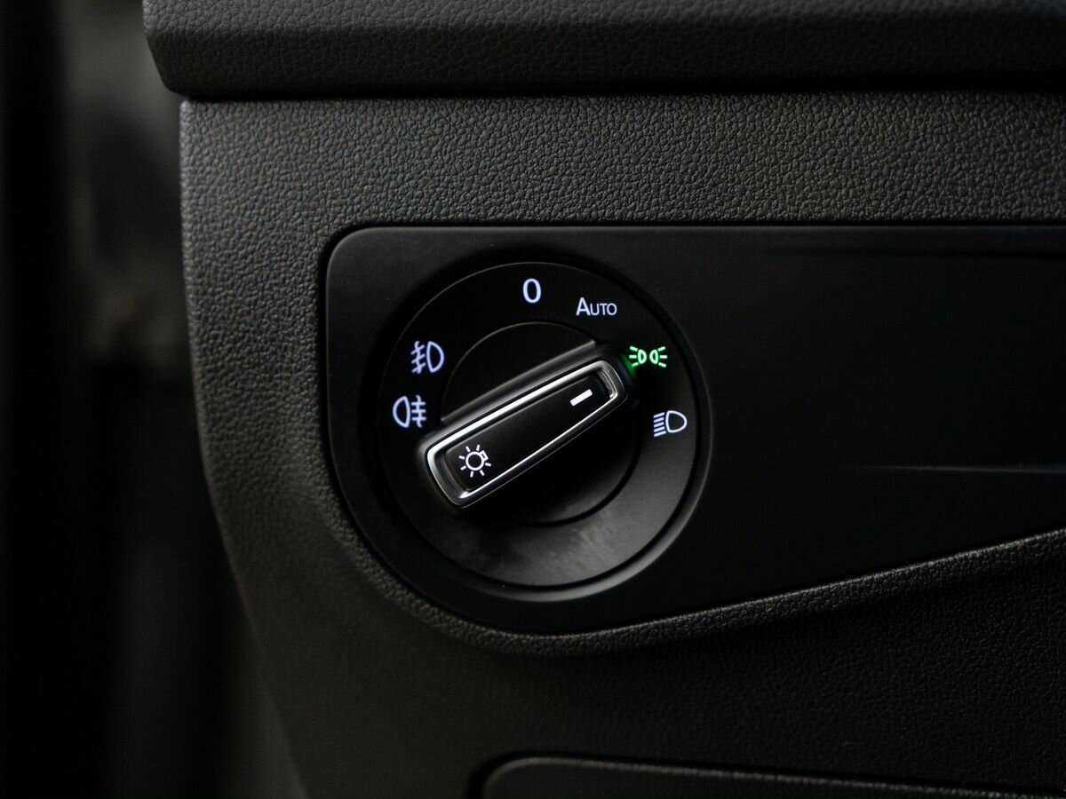 Volkswagen Tiguan, 2019 Фото №17