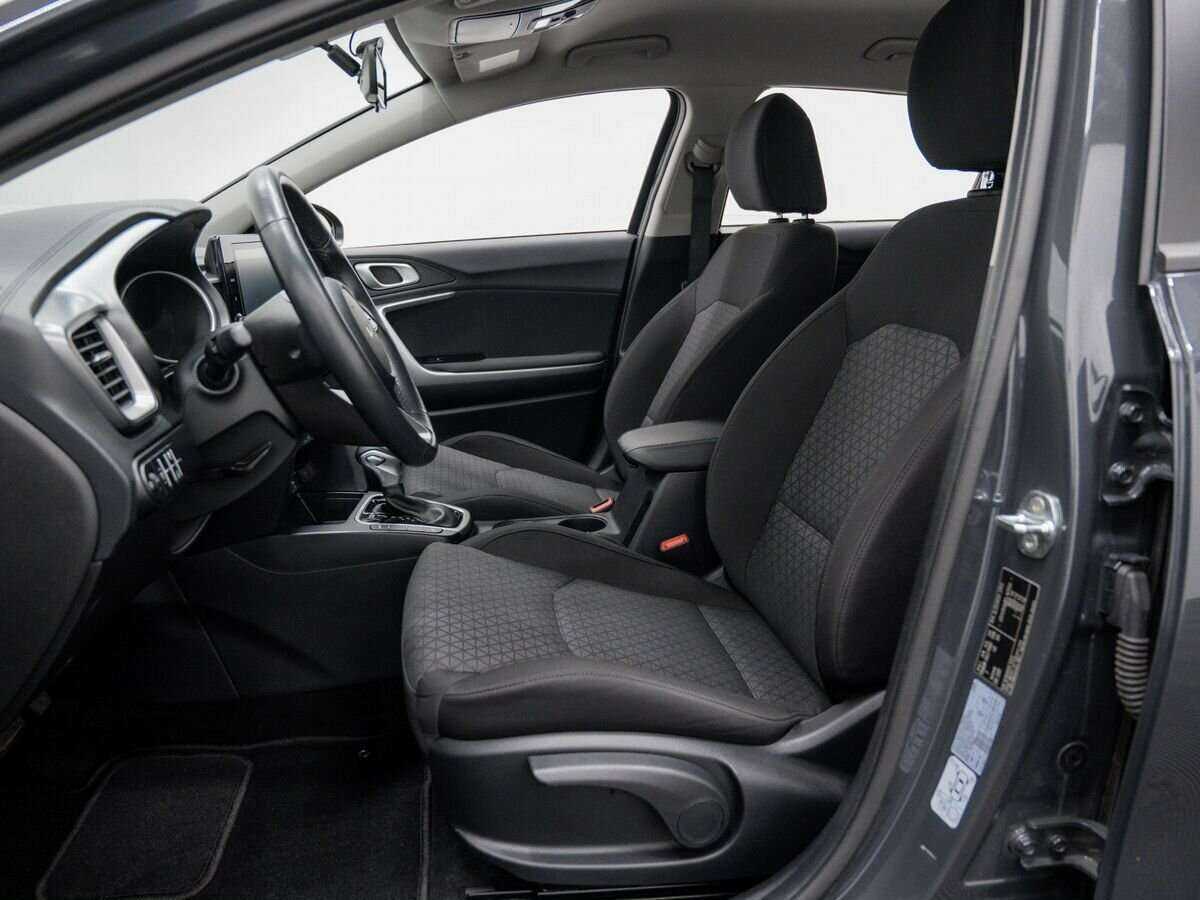 Kia Ceed, 2022 Фото №15