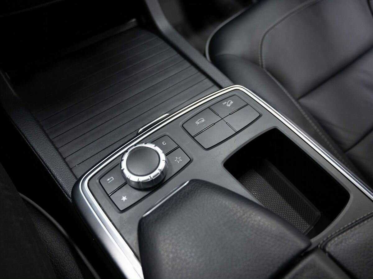 Mercedes-Benz M-Класс 350 CDI, 2012 Фото №24