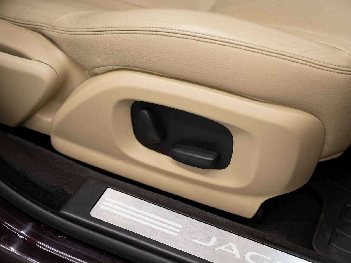 Jaguar XF, 2013 Фото №16