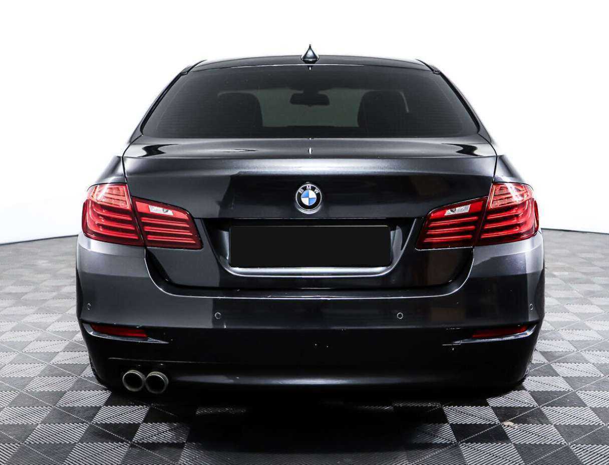 BMW 5 серии 520i, 2015 Фото №6