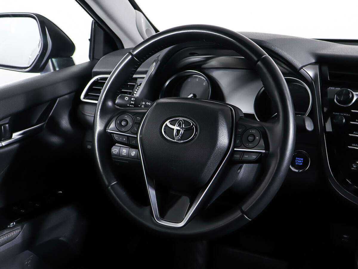 Toyota Camry, 2019 Фото №16