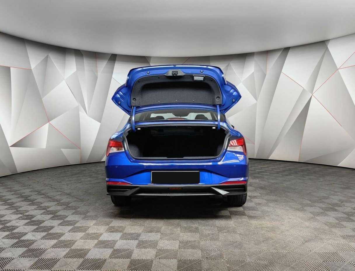 Hyundai Elantra, 2022 Фото №19