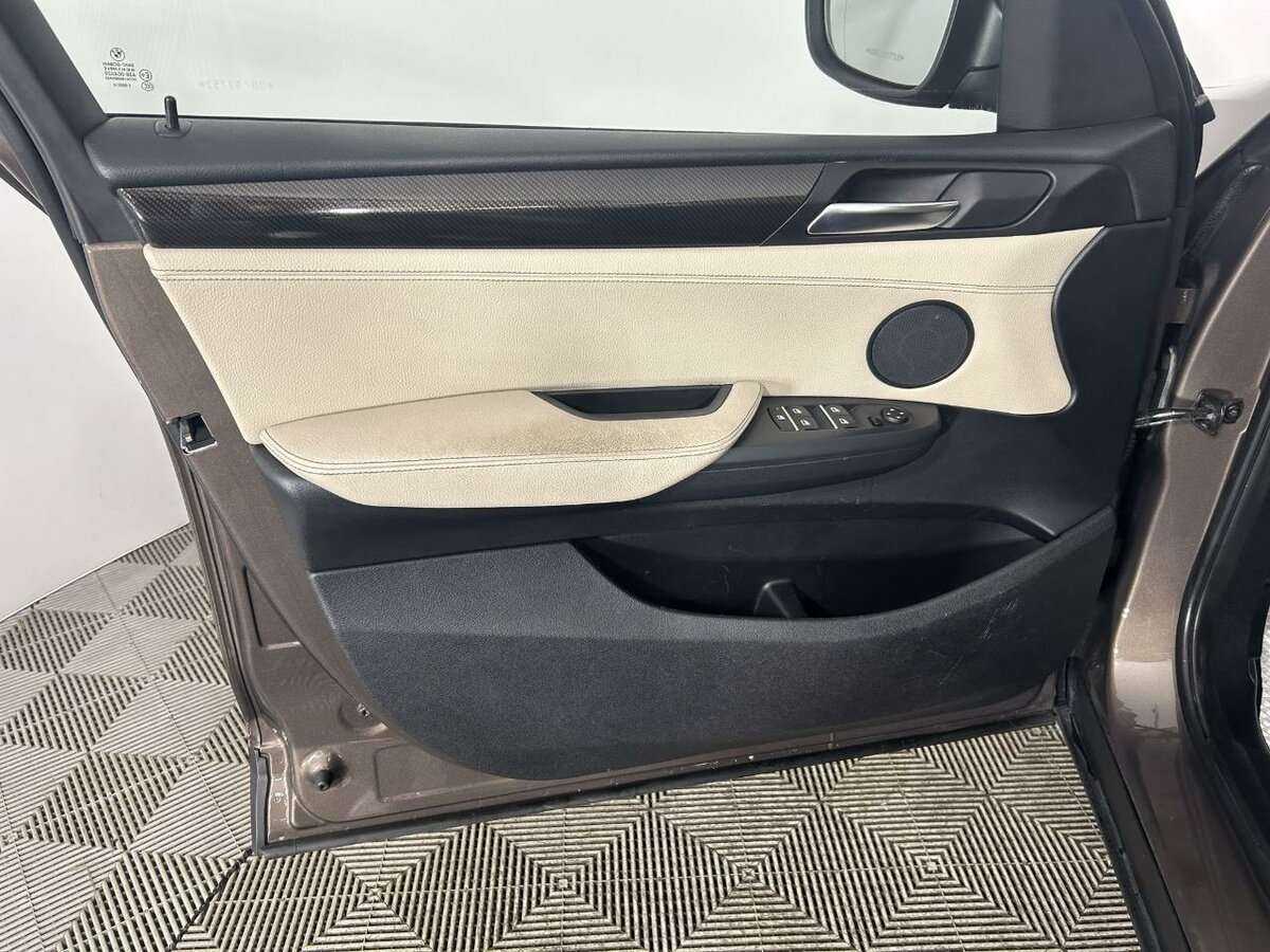 BMW X3 20i xDrive, 2013 Фото №8