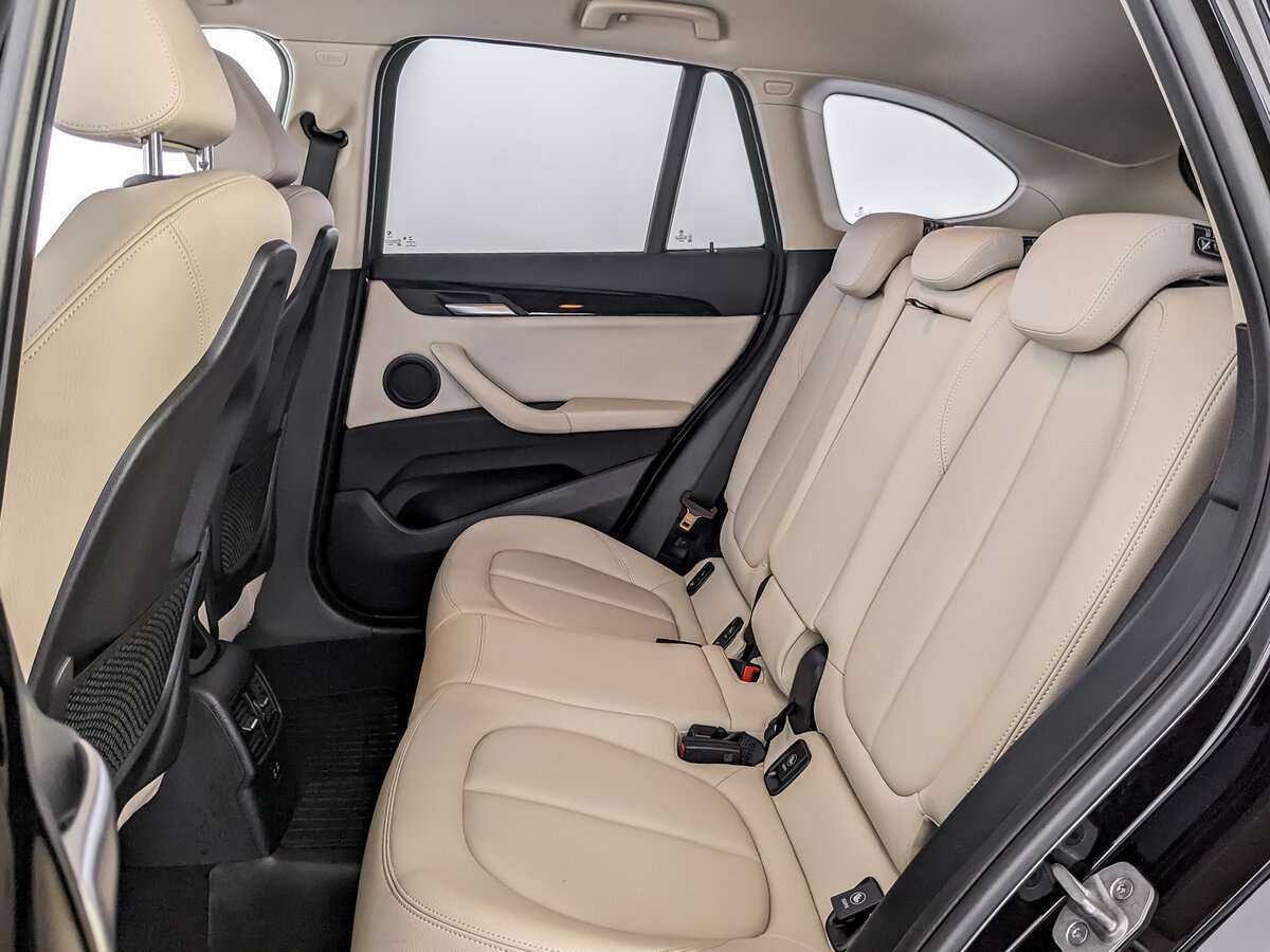 BMW X1 18i sDrive, 2021 Фото №10