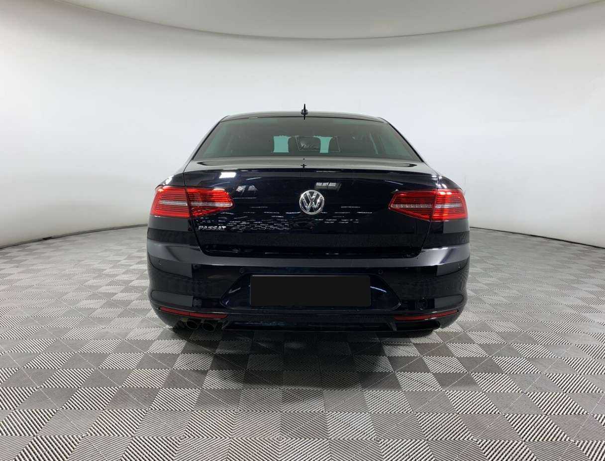 Volkswagen Passat, 2019 - 107 000 км. | Фото №6