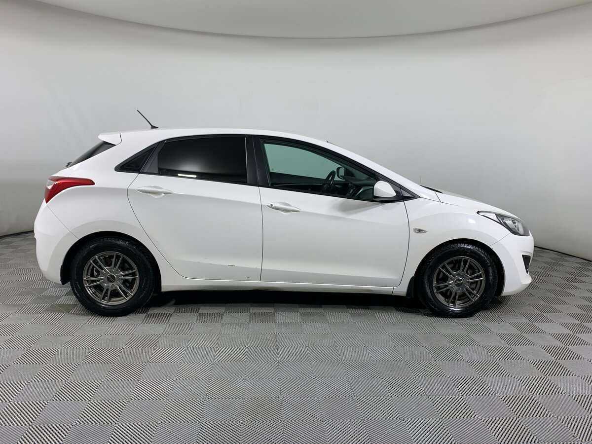 Hyundai i30, 2012 Фото №4