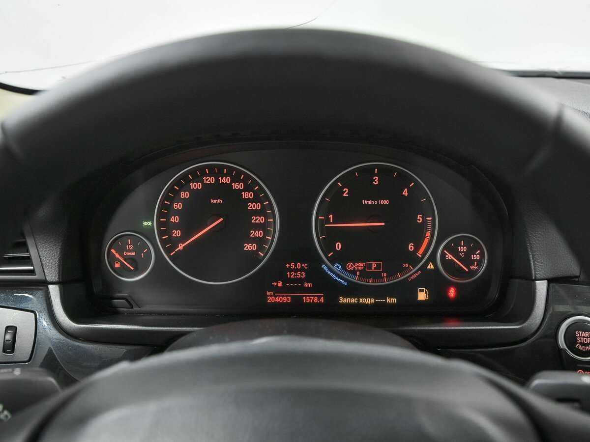 BMW 5 серии 525d xDrive, 2013 Фото №8