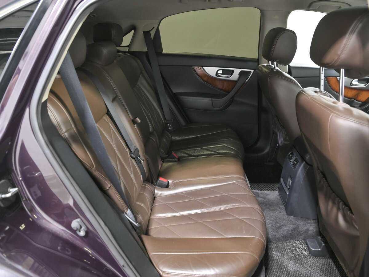 Infiniti FX30d, 2012 Фото №20