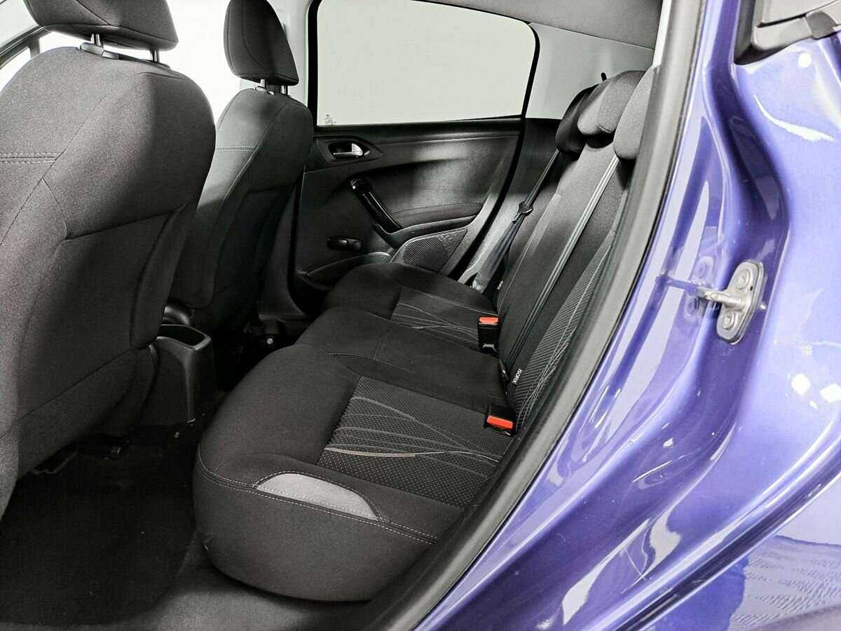 Peugeot 208, 2013 Фото №10