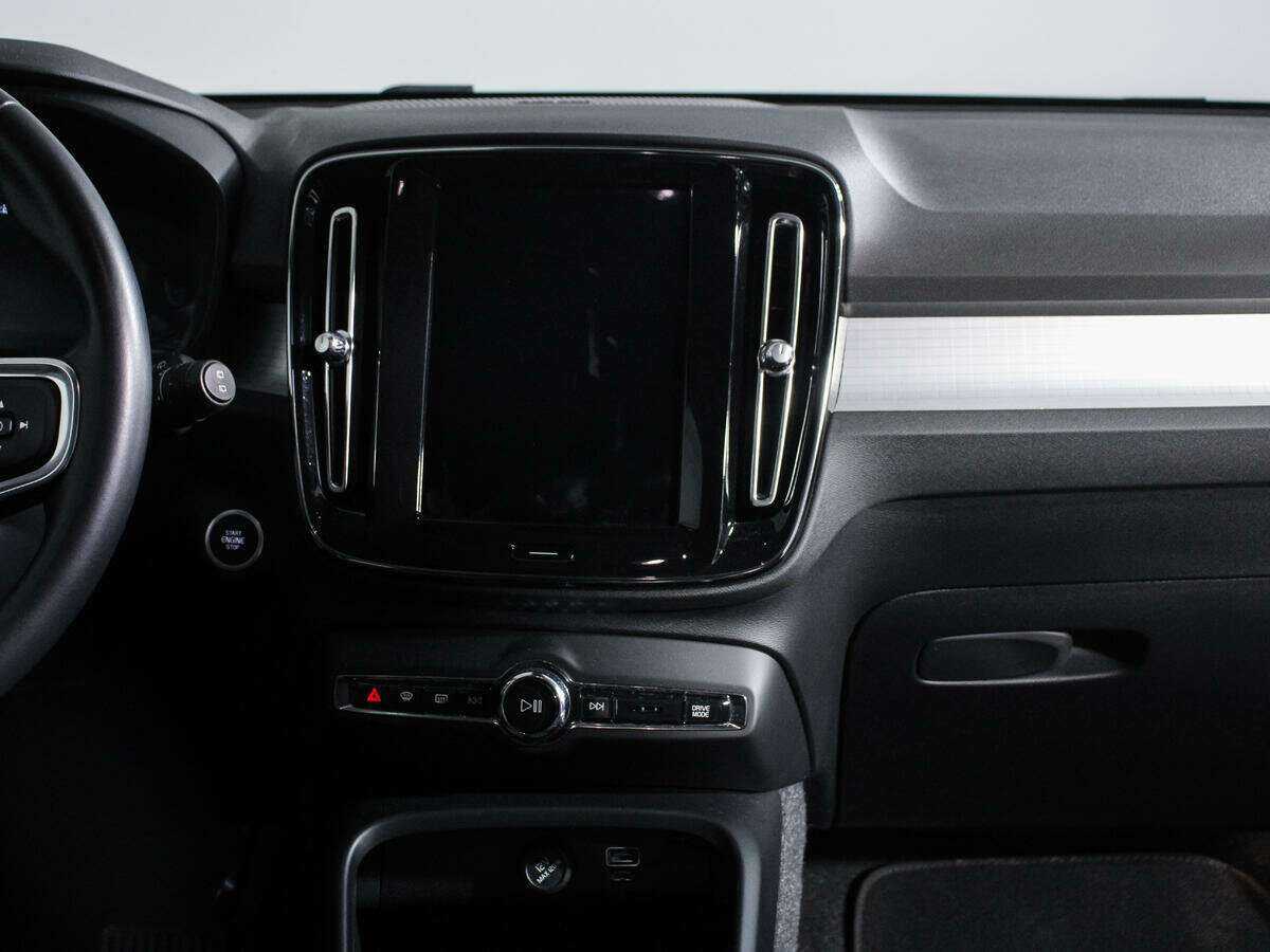 Volvo XC40, 2019 Фото №13