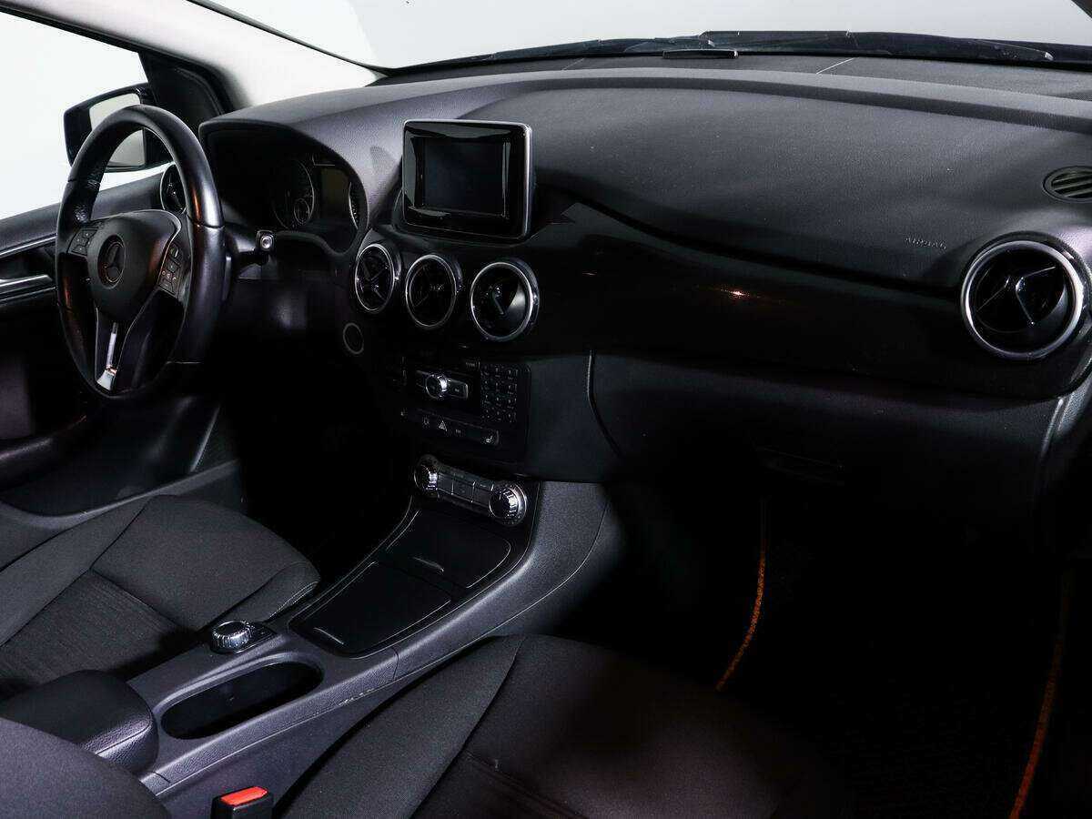 Mercedes-Benz B-Класс 180, 2013 - 177 347 км. | Фото №7