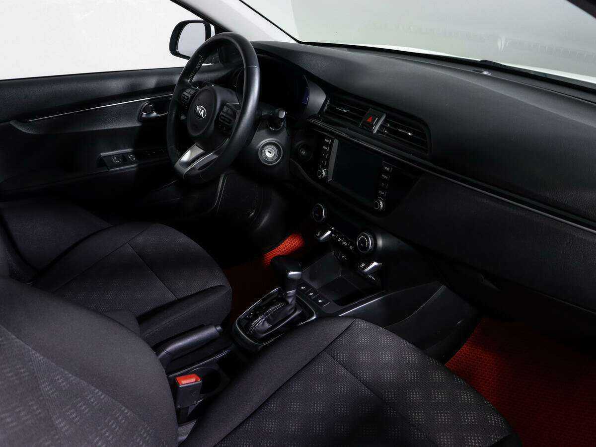 Kia Rio X-Line, 2019 Фото №9