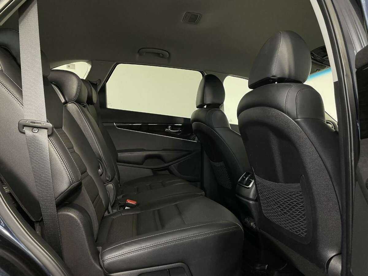 Kia Sorento, 2019 Фото №16