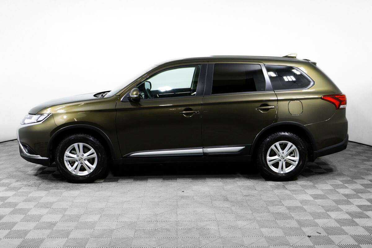 Mitsubishi Outlander, 2020 - 7 842 км. | Фото №8