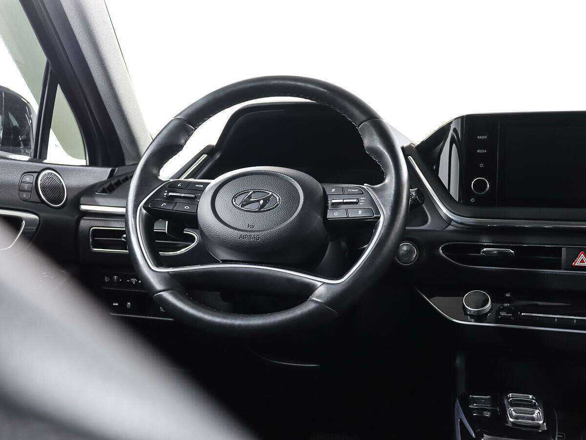 Hyundai Sonata, 2022 Фото №14