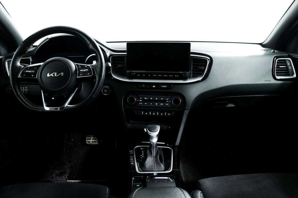 Kia Ceed, 2021 Фото №10