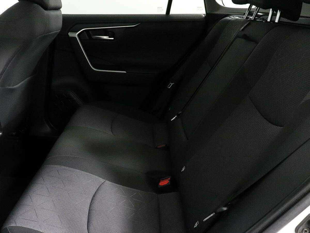 Toyota RAV4, 2020 - 47 700 км. | Фото №8