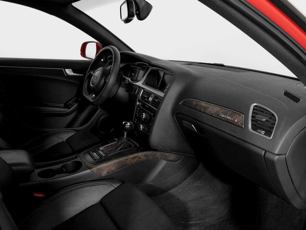 Audi A4, 2015 Фото №8