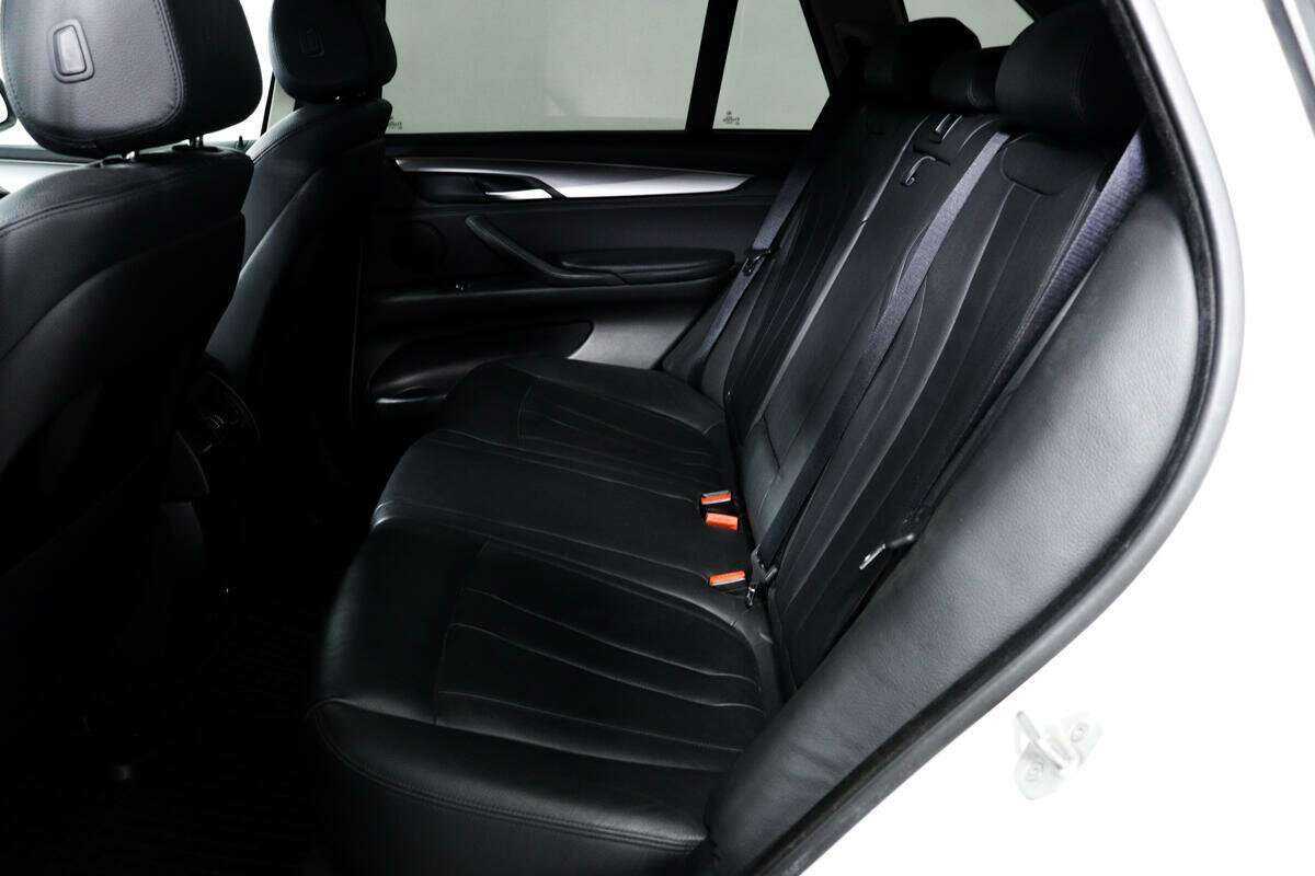 BMW X5 25d, 2015 Фото №12