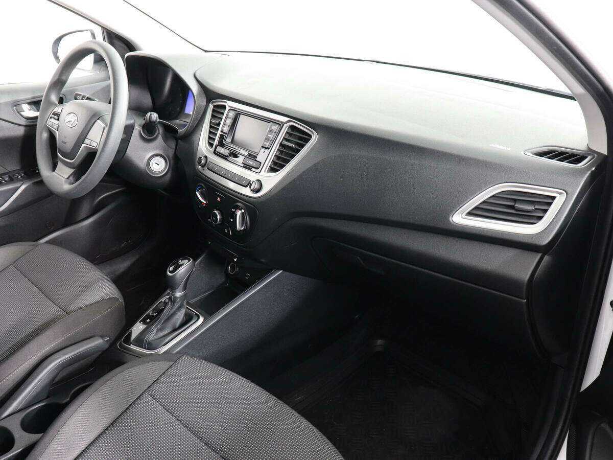 Hyundai Solaris, 2022 Фото №9