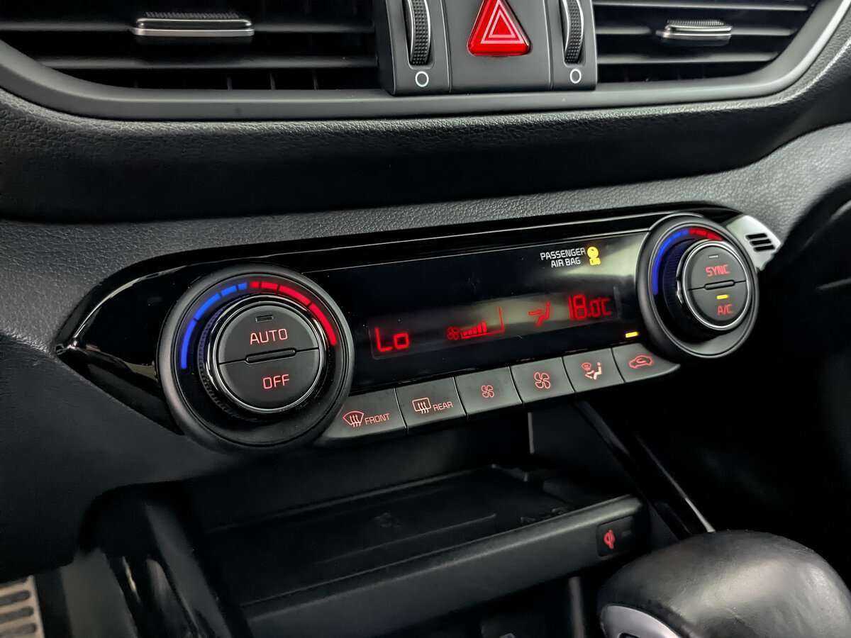 Kia Cerato, 2021 Фото №17