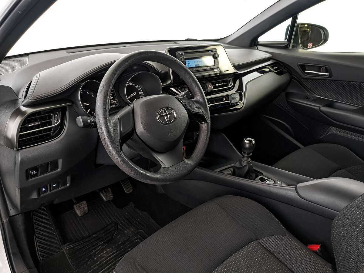 Toyota C-HR, 2019 Фото №10