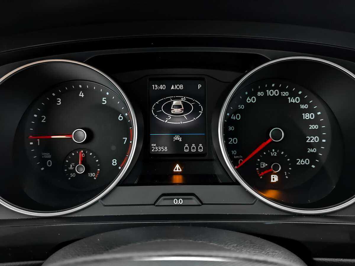 Volkswagen Tiguan, 2021 Фото №16