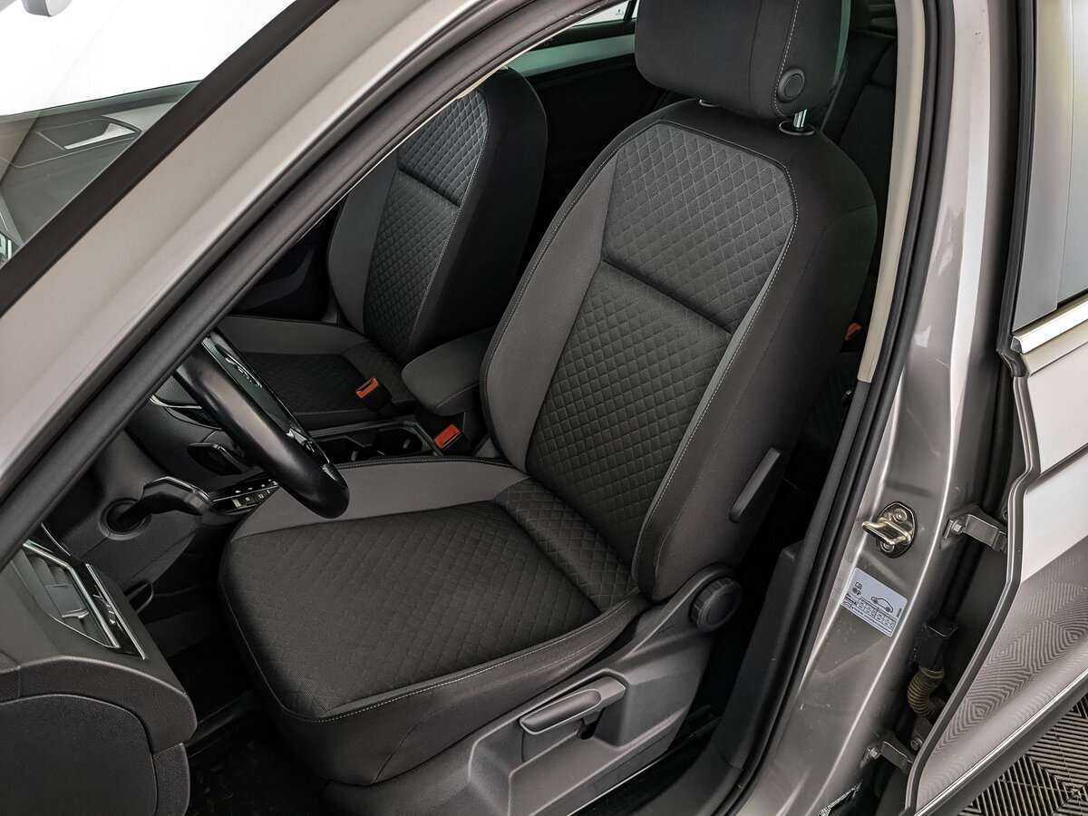 Volkswagen Tiguan, 2017 Фото №16