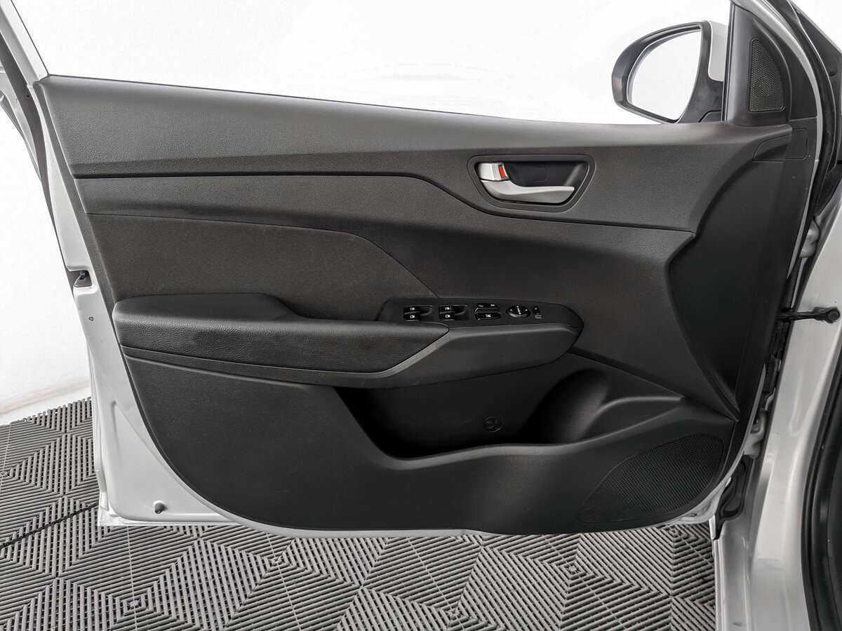 Hyundai Solaris, 2018 Фото №19