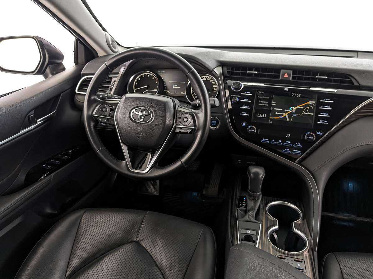 Toyota Camry, 2018 Фото №17
