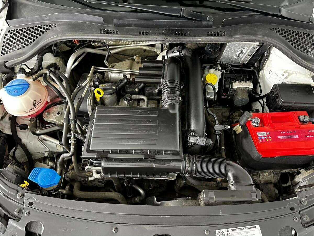 Skoda Rapid, 2016 Фото №18