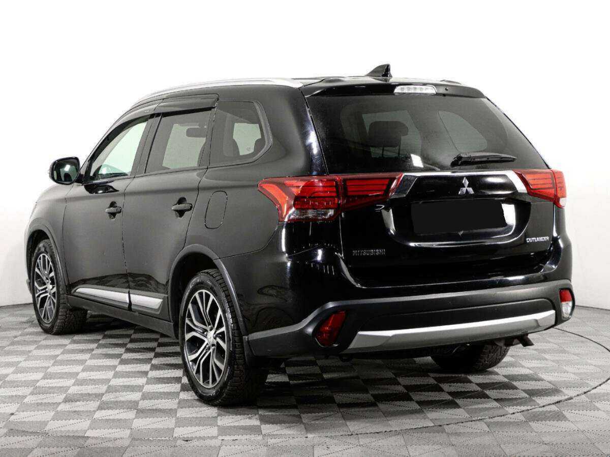 Mitsubishi Outlander, 2018 - 135 735 км. | Фото №6