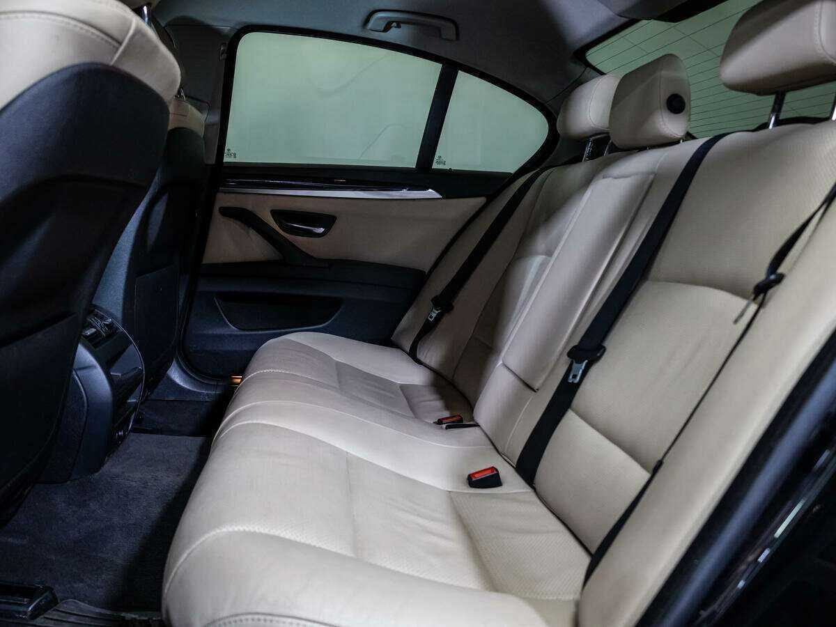 BMW 5 серии 530d, 2014 Фото №8