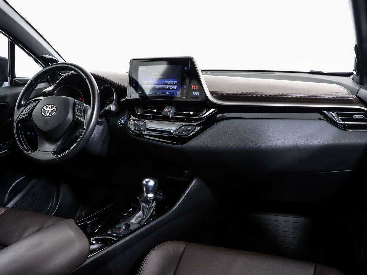 Toyota C-HR, 2018 Фото №9