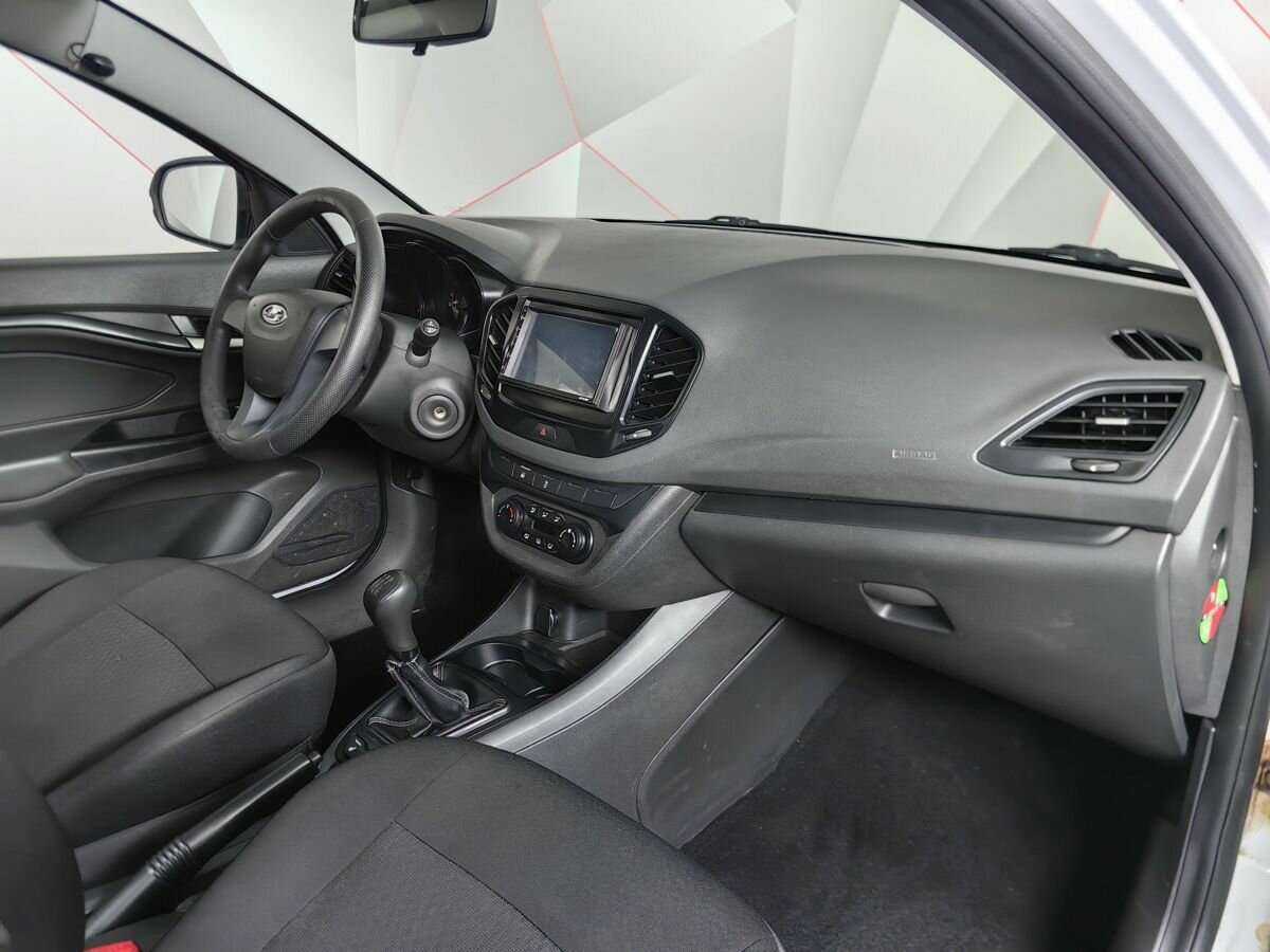 Lada (ВАЗ) Vesta, 2018 Фото №8