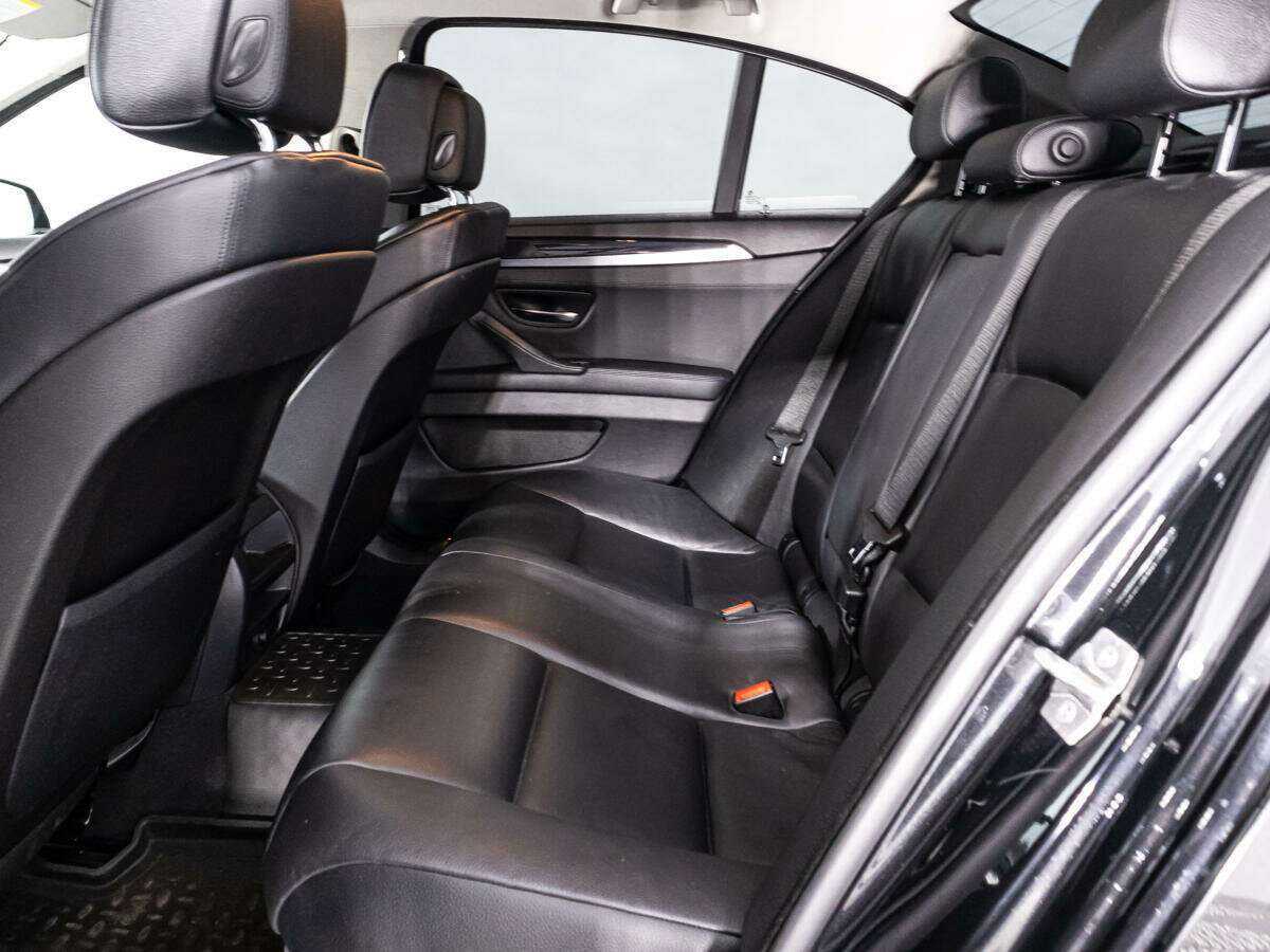 BMW 5 серии 528i, 2012 Фото №10